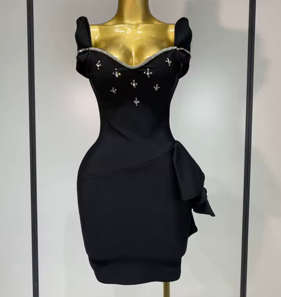 Women Elegant Sleeveless Rhinestone Ruffle Dress