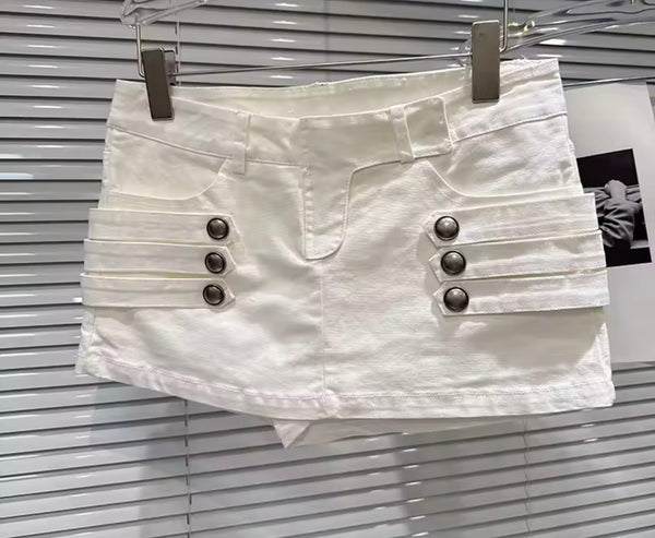 Women Fashion Buckled Denim Wrap Shorts