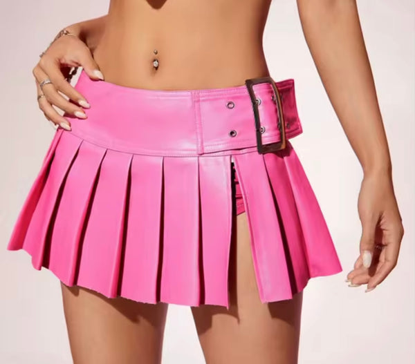 Women Fashion Faux Leather Buckled Side Split Pleated Skirt