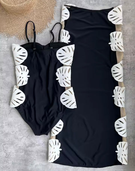 Women Sexy B&W Bikini/Swimsuit Cover Up Set