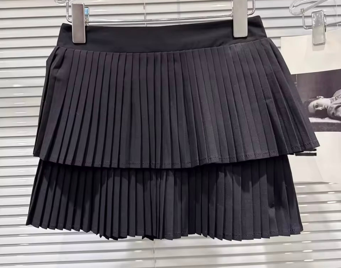 Women Sexy Fashion Solid Color Pleated Skirt