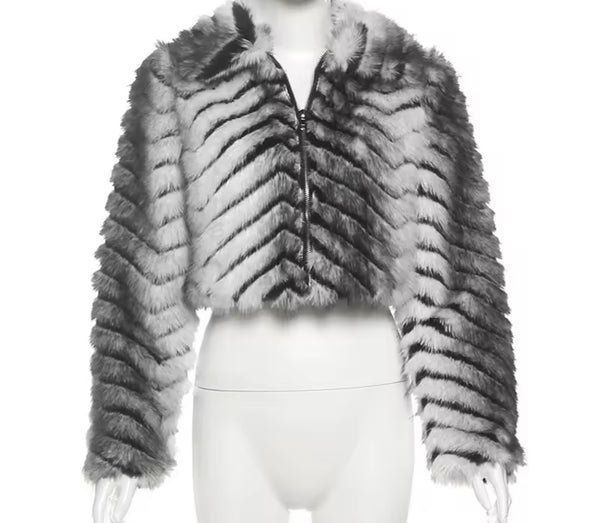 Women Fashion Gradient Zip Up Faux Fur Jacket