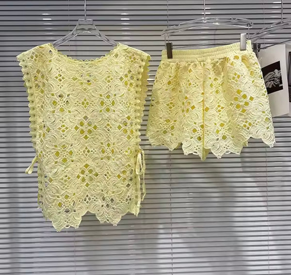 Women Color Lace Sleeveless Fashion Two Piece Short Set
