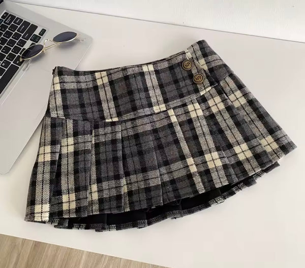 Women Sexy Fashion Color Plaid Pleated Skirt