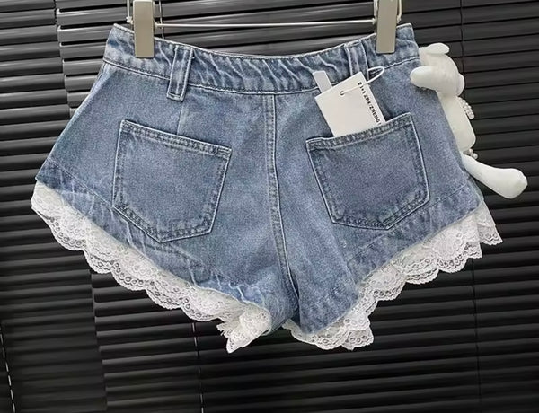 Women Fashion Bow Lace Patchwork Denim Shorts