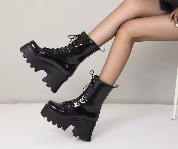 Women Fashion Patent Leather Lace Up Platform Ankle Boots