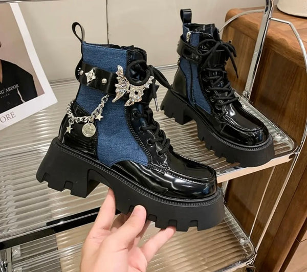 Women Fashion Butterfly Chain Lace Up Ankle Boots