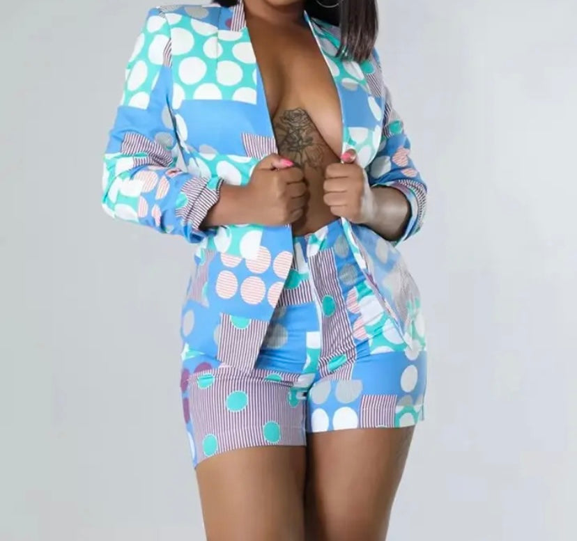 Women Colorful Print Full Sleeve Fashion Blazer Two Piece Short Set