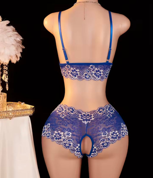 Women Sexy Printed Lace Crotchless Lingerie Set