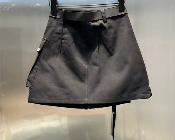 Women Black Pocket Zipper Fashion Buckled Skirt