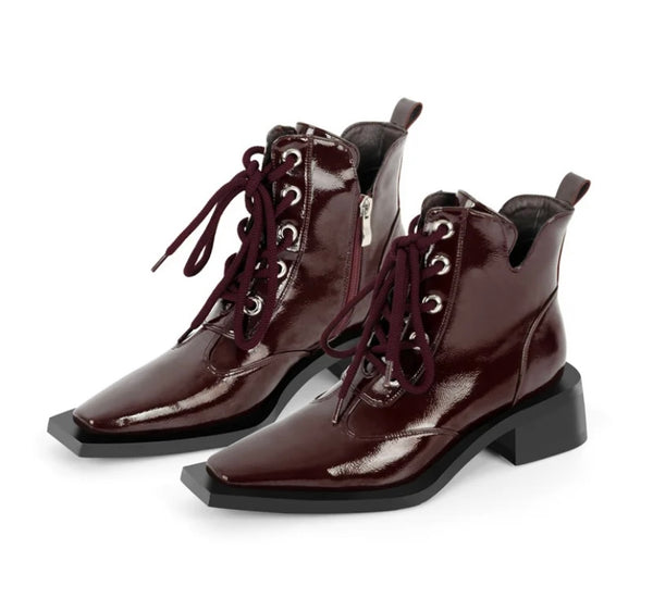 Women Pointed Toe Patent Leather Lace Up Flat Ankle Boots