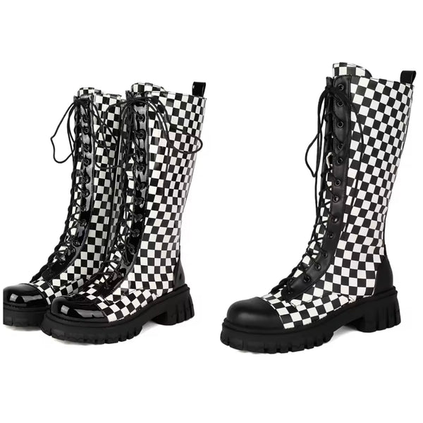 Women Fashion B&W Faux/Patent Leather Lace Up Flat Boots