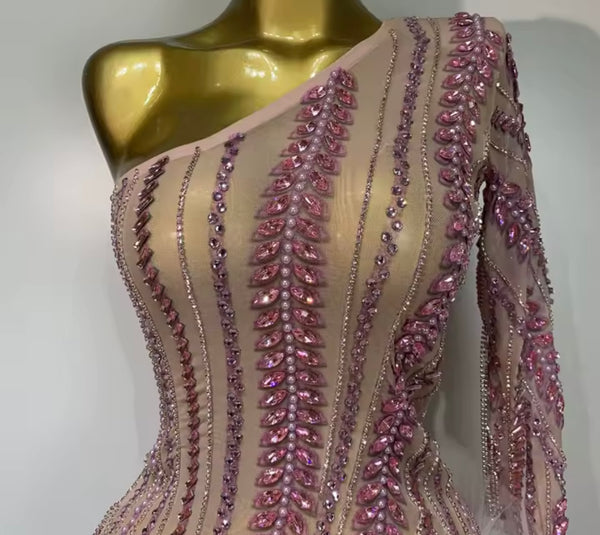 Women Sexy One Shoulder Full Sleeve Rhinestone Feather Dress