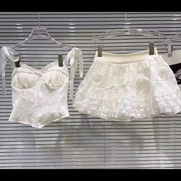 Women White Sleeveless Lace Two Piece Ruffled Skirt Set