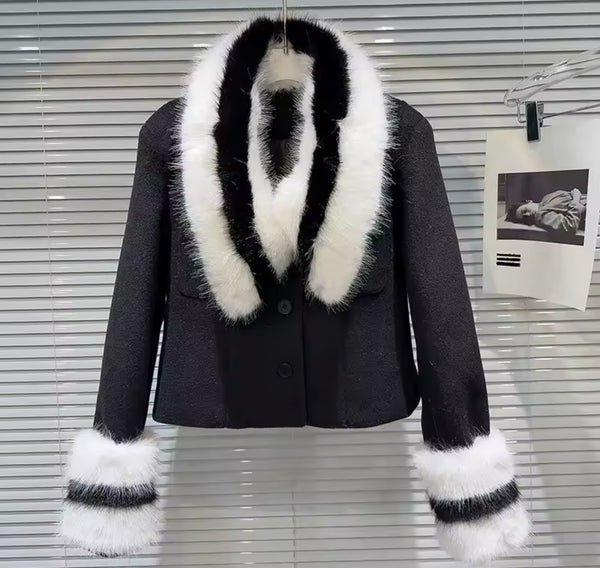 Women Fashion B&W Faux Fur Patchwork Jacket