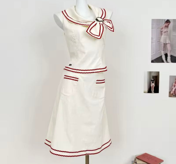 Women Sleeveless Embroidered Striped Two Piece Skirt Set
