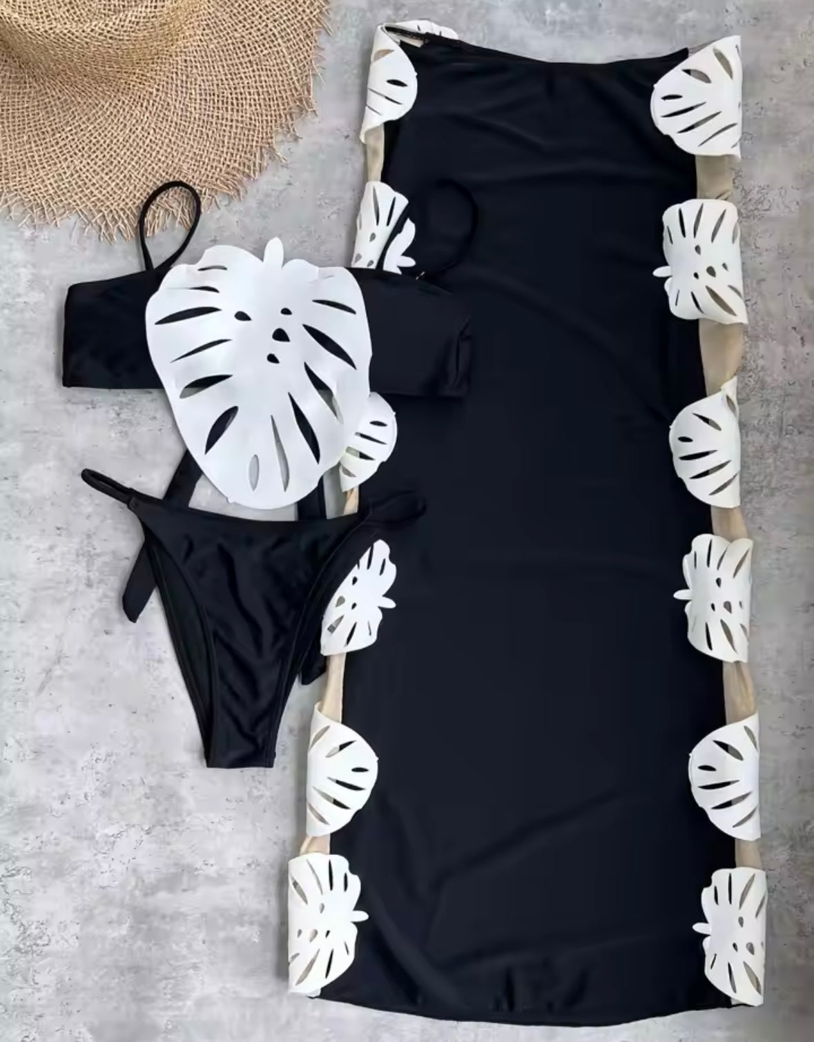 Women Sexy B&W Bikini/Swimsuit Cover Up Set