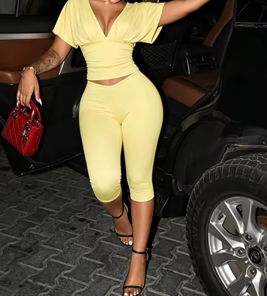 Women V-Neck Short Sleeve Crop Two Piece Capri Pant Set
