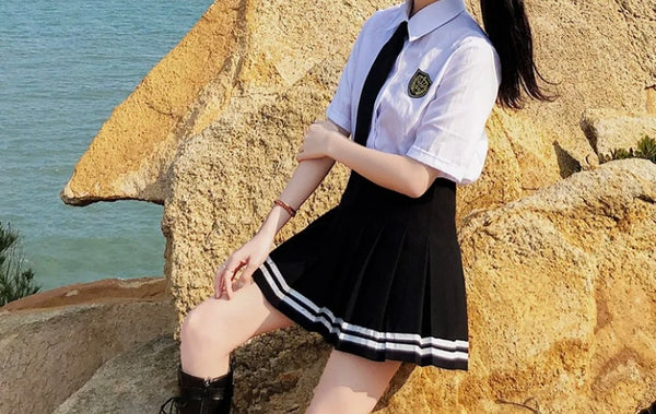 Women Fashion Striped Pleated Short Skirt