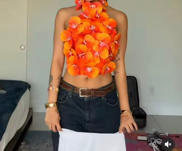 Women Halter Sleeveless Floral Open Back Crop Top