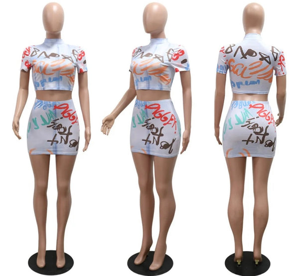 Women Sexy Graffiti Print Short Sleeve Two Piece Skirt Set