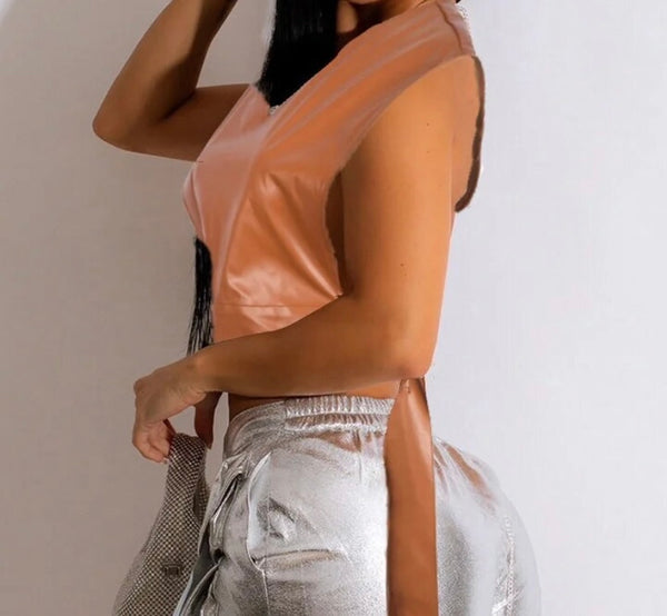 Women Fashion Sleeveless Faux Leather Crop Top