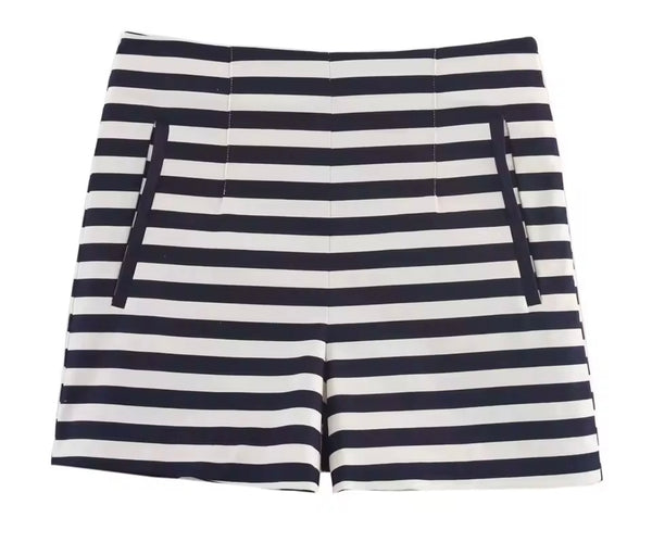 Women Color Fashion Side Zipper Shorts