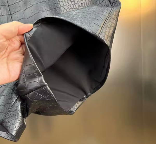 Women Fashion Faux Leather Imitation Pocket Shorts