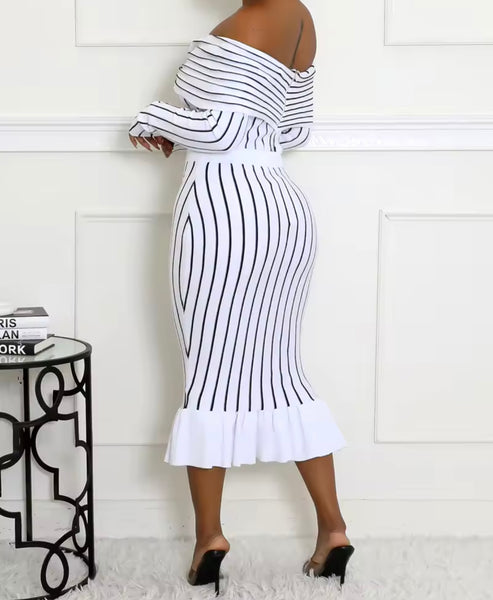 Women Sexy Striped Off The Shoulder Full Sleeve Two Piece Skirt Set