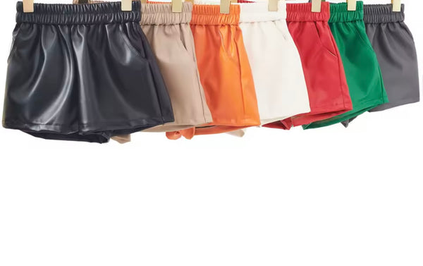 Women Fashion Color Elastic Waist Faux Leather Shorts