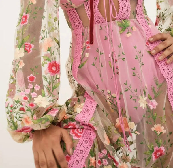 Women Sexy Mesh Floral Open Back Full Sleeve Maxi Dress