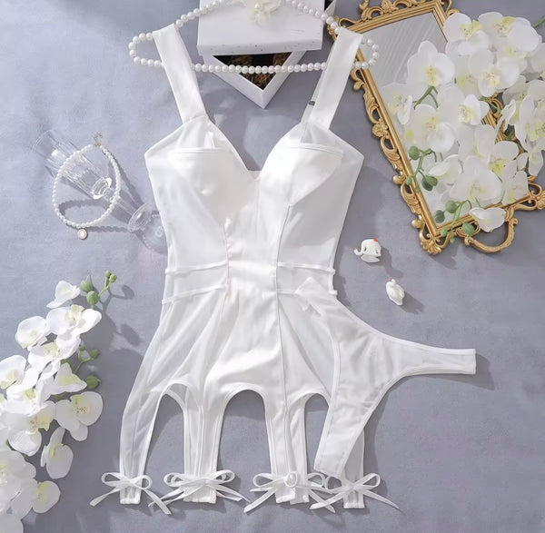 Women White Sexy Sleeveless Satin Lingerie Set