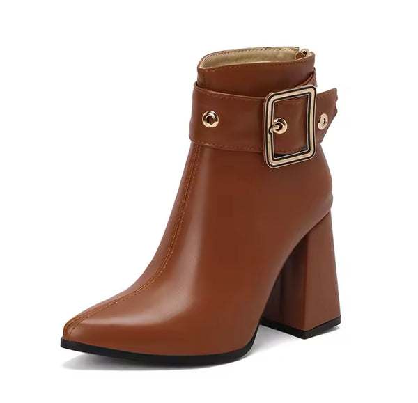 Women Fashion Pointed Toe Faux Leather Buckled Ankle Boots