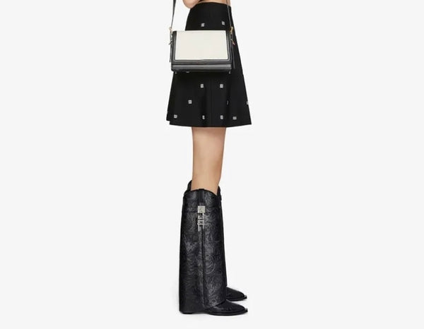 Women Pointed Toe Fashion Lock Boots