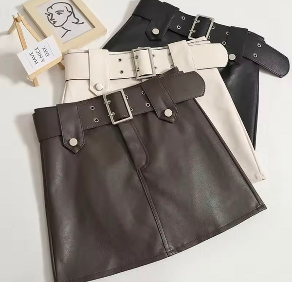 Women Color Fashion Faux Leather Belted Skirt