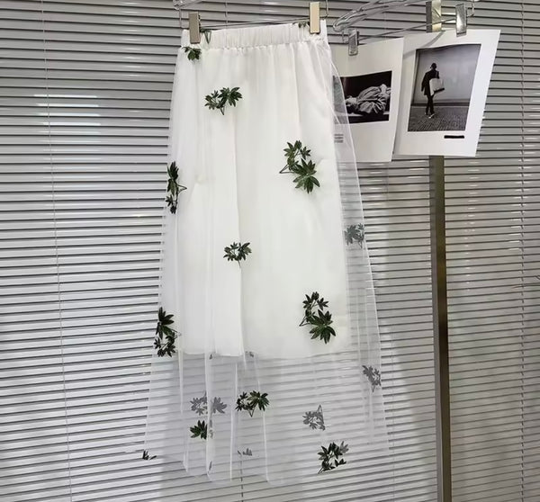 Women White Floral Print Mesh Sleeveless Two Piece Maxi Skirt Set