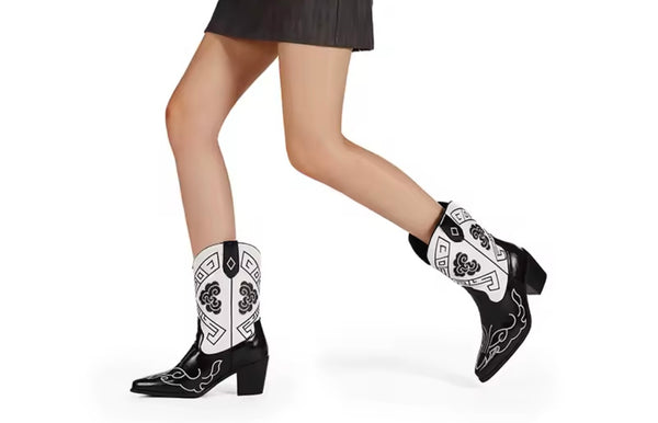 Women Fashion B&W Printed Faux Leather Western Boots