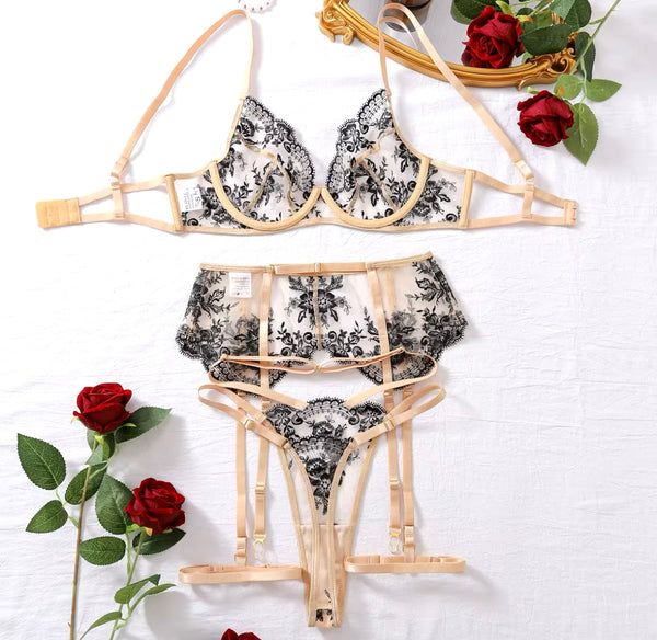 Women Sexy Mesh Lace Thong Lingerie Set