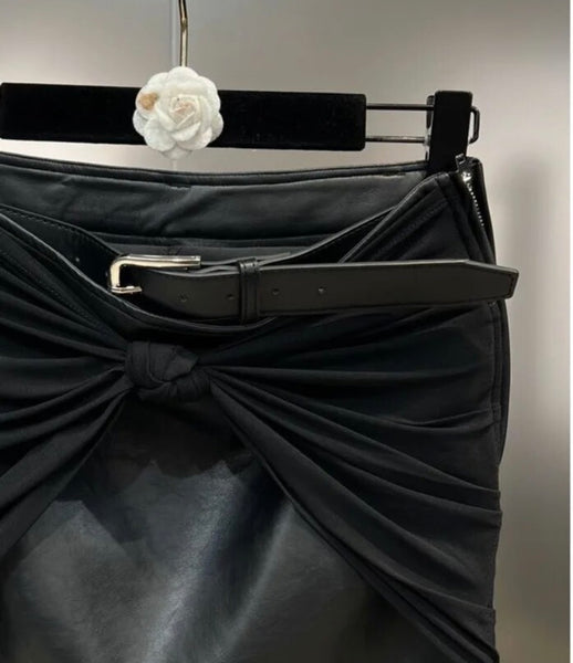 Women Black Bow Fashion Faux Leather Skirt