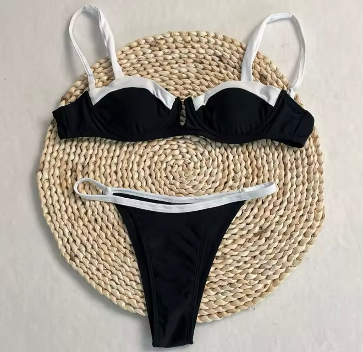 Women Sexy B&W Bikini/Swimsuit