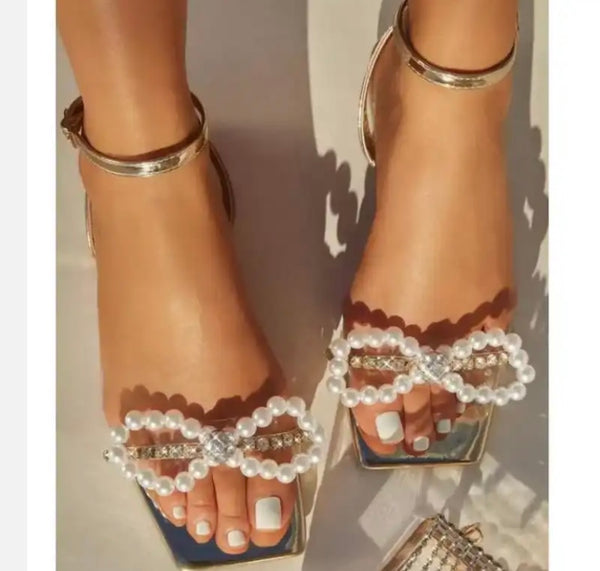 Women Fashion Rhinestone Pearl Ankle Strap Flat Sandals