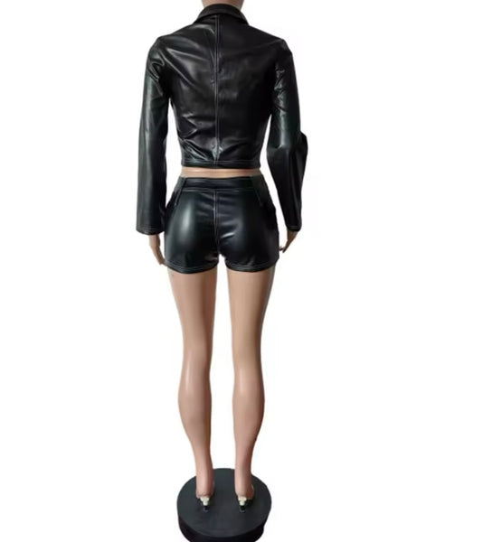 Women Fashion Faux Leather Full Sleeve Zip Up Two Piece Short Set