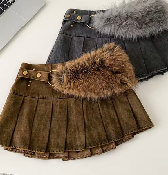 Women Color Fashion Fur Buckle Pleated Denim Skirt