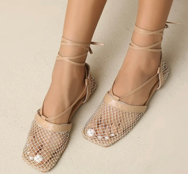 Women Netted Lace Up Fashion Flat Sandals