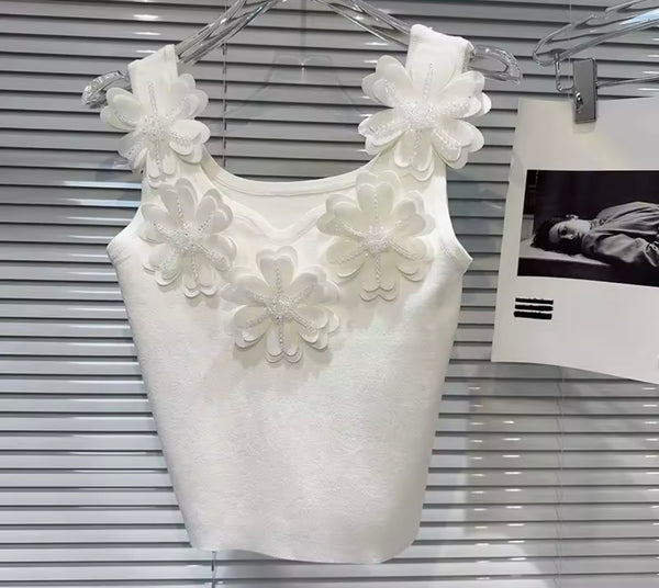 Women Sleeveless Beaded Floral Fashion Crop Top