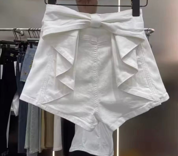 Women Fashion Back Bow Denim Shorts