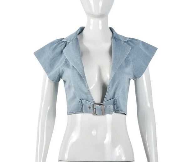 Women Sleeveless Buckled Fashion Denim Crop Top