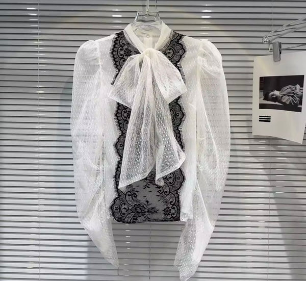 Women Sexy Fashion B&W Lace Full Sleeve Top