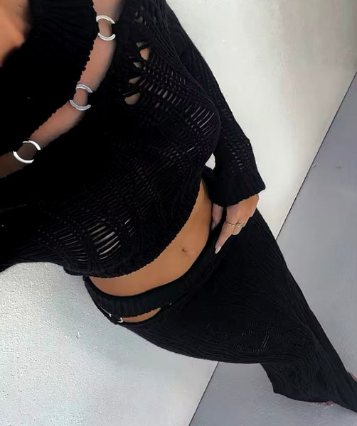 Women Black Knitted Full Sleeve Crop Two Piece Maxi Skirt Set