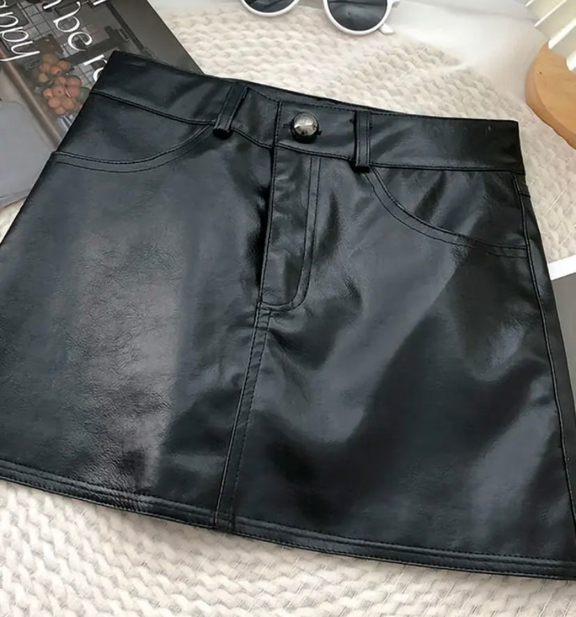 Women Faux Leather Fashion Mini Skirt